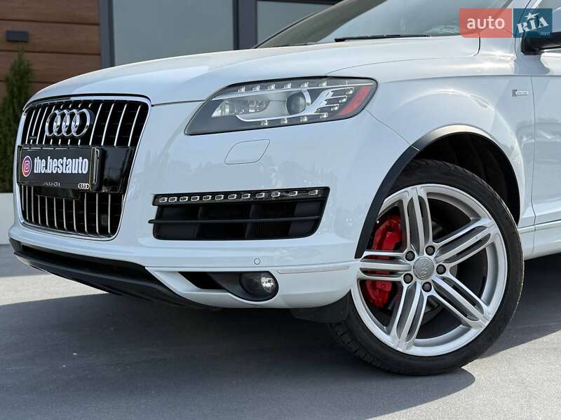 Внедорожник / Кроссовер Audi Q7 2015 в Ровно