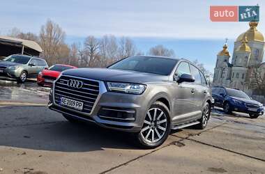 Позашляховик / Кросовер Audi Q7 2016 в Дніпрі