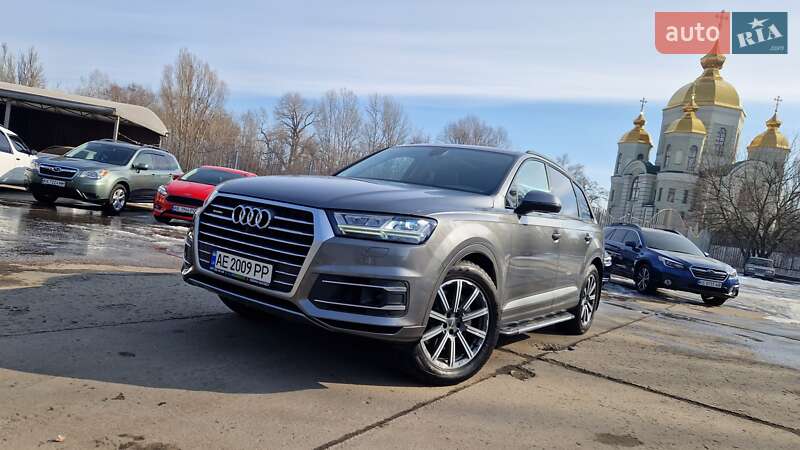 Audi Q7 2016