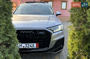 Внедорожник / Кроссовер Audi Q7 2020 в 
