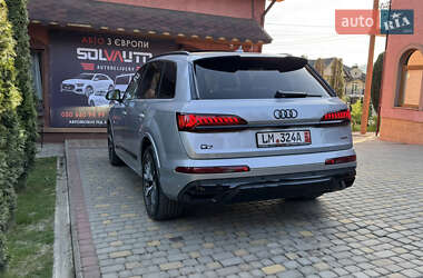 Внедорожник / Кроссовер Audi Q7 2020 в 