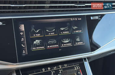 Внедорожник / Кроссовер Audi Q7 2020 в 