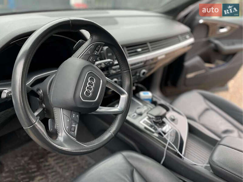 Внедорожник / Кроссовер Audi Q7 2018 в Львове