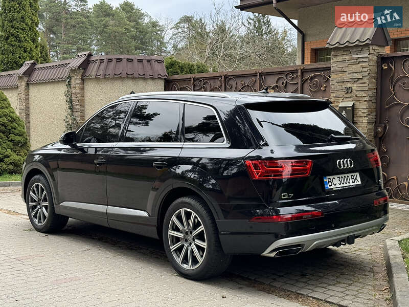 Внедорожник / Кроссовер Audi Q7 2016 в Львове