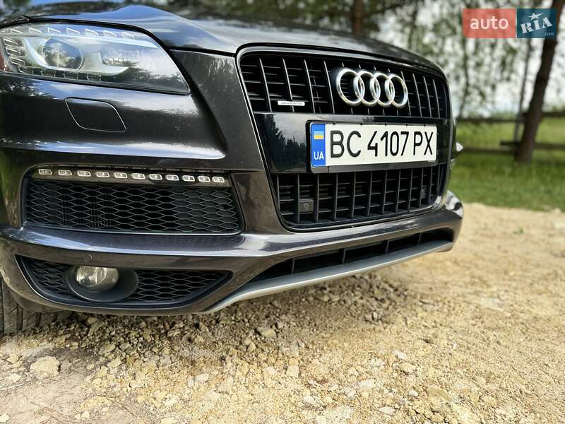Позашляховик / Кросовер Audi Q7 2012 в Львові