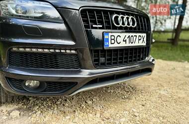 Внедорожник / Кроссовер Audi Q7 2012 в 