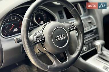 Внедорожник / Кроссовер Audi Q7 2012 в 
