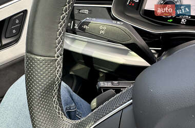 Внедорожник / Кроссовер Audi Q7 2021 в 