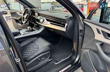 Внедорожник / Кроссовер Audi Q7 2020 в 