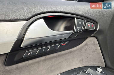 Внедорожник / Кроссовер Audi Q7 2011 в 