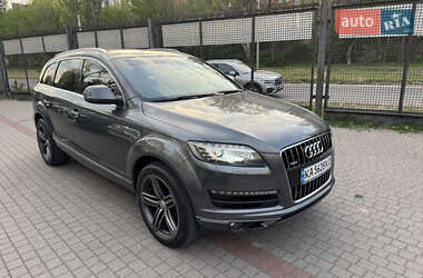 Внедорожник / Кроссовер Audi Q7 2011 в 