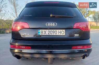 Внедорожник / Кроссовер Audi Q7 2012 в 
