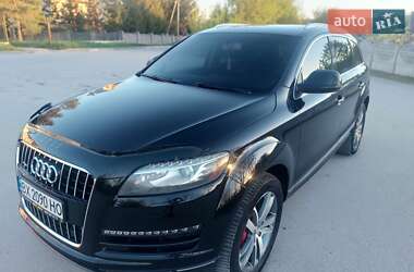 Внедорожник / Кроссовер Audi Q7 2012 в 