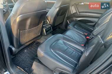 Внедорожник / Кроссовер Audi Q7 2012 в 