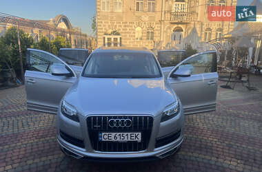 Позашляховик / Кросовер Audi Q7 2011 в 