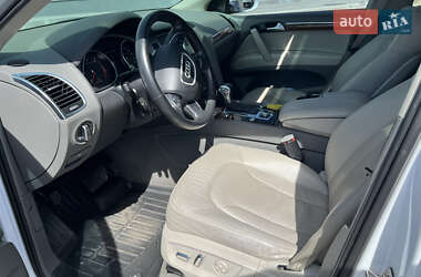 Внедорожник / Кроссовер Audi Q7 2013 в 