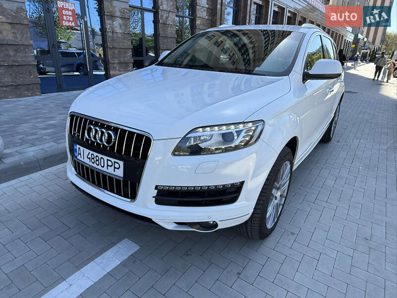 Позашляховик / Кросовер Audi Q7 2014 в Ірпені