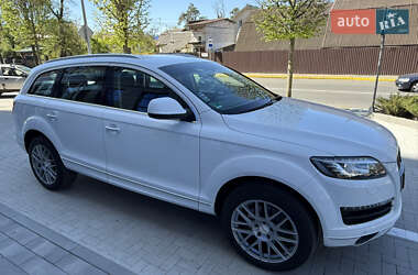 Внедорожник / Кроссовер Audi Q7 2014 в Ирпене