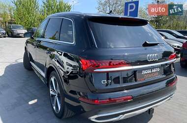 Внедорожник / Кроссовер Audi Q7 2019 в 