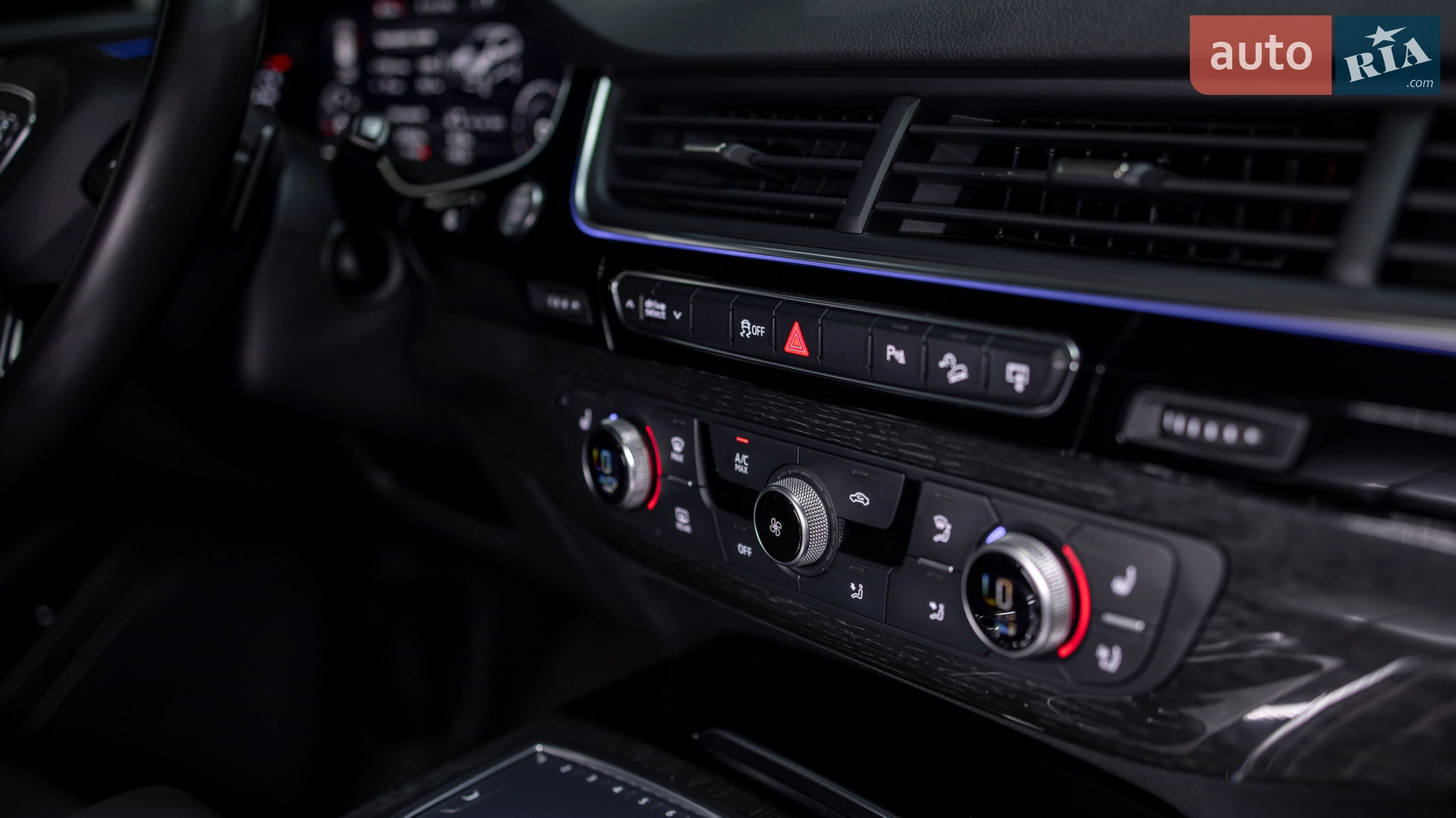 2015 Audi Q7 - мініатюра 34
