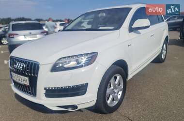 Внедорожник / Кроссовер Audi Q7 2014 в 