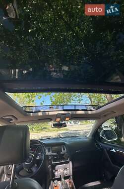 Внедорожник / Кроссовер Audi Q7 2007 в 