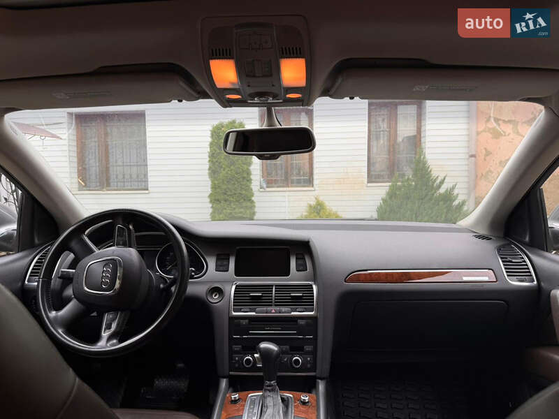 Внедорожник / Кроссовер Audi Q7 2011 в Вижнице