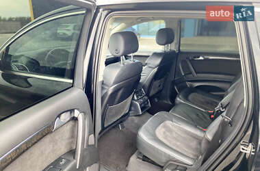 Внедорожник / Кроссовер Audi Q7 2014 в 