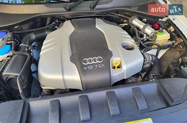 Позашляховик / Кросовер Audi Q7 2013 в 