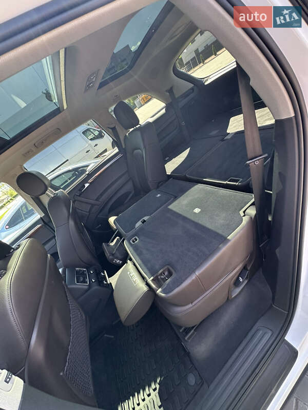 Внедорожник / Кроссовер Audi Q7 2014 в Владимире