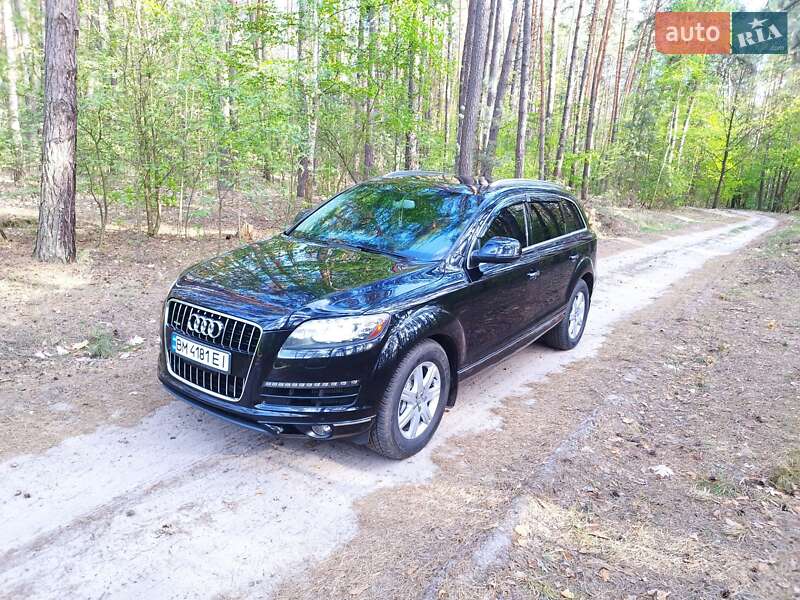 Позашляховик / Кросовер Audi Q7 2010 в Охтирці