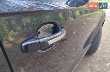 Внедорожник / Кроссовер Audi Q7 2010 в 
