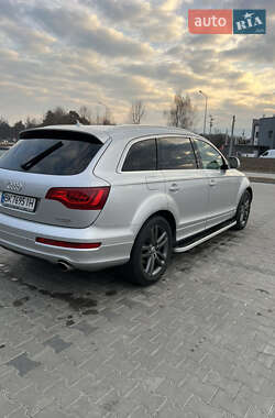 Позашляховик / Кросовер Audi Q7 2007 в 