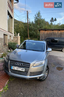 Внедорожник / Кроссовер Audi Q7 2007 в 