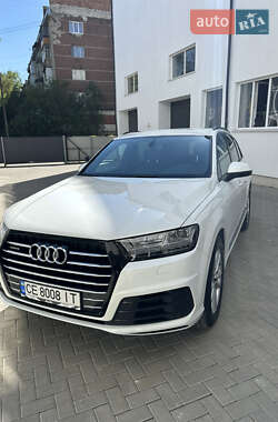 Внедорожник / Кроссовер Audi Q7 2017 в Черновцах