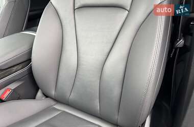 Позашляховик / Кросовер Audi Q7 2022 в 