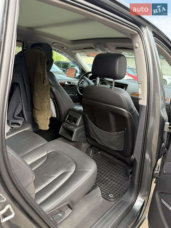 Внедорожник / Кроссовер Audi Q7 2012 в Львове фото 9 Внедорожник / Кроссовер Audi Q7 2012 в Львове
