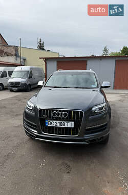 Внедорожник / Кроссовер Audi Q7 2012 в 