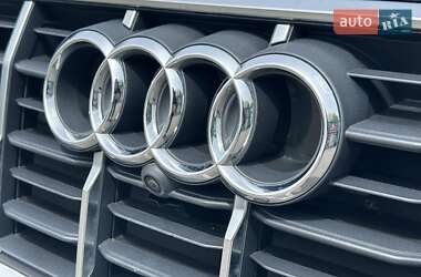 Внедорожник / Кроссовер Audi Q7 2020 в 