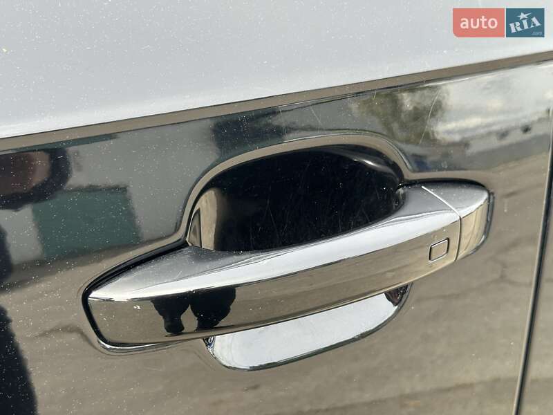 Внедорожник / Кроссовер Audi Q7 2020 в Киеве