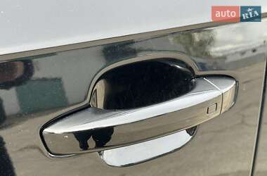 Внедорожник / Кроссовер Audi Q7 2020 в 