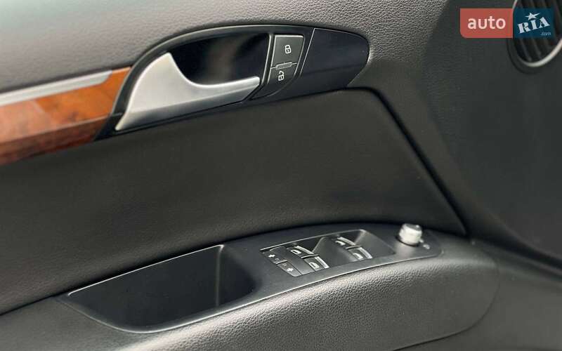 Внедорожник / Кроссовер Audi Q7 2014 в Ивано-Франковске