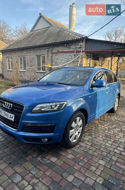 Внедорожник / Кроссовер Audi Q7 2008 в Днепре