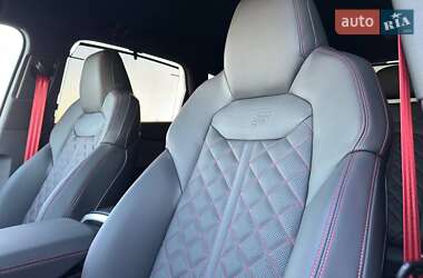 Позашляховик / Кросовер Audi Q7 2024 в 
