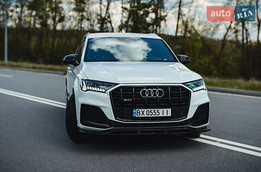 Внедорожник / Кроссовер Audi Q7 2020 в 