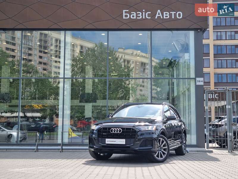 Audi Q7 2021