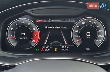 Позашляховик / Кросовер Audi Q7 2021 в 