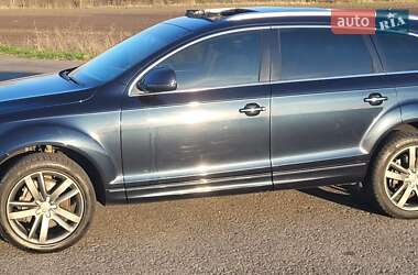 Внедорожник / Кроссовер Audi Q7 2012 в 