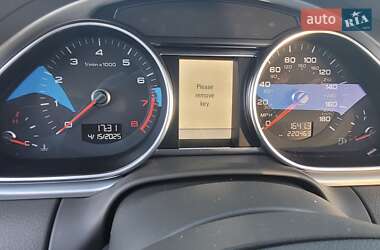 Внедорожник / Кроссовер Audi Q7 2012 в 