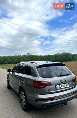 Внедорожник / Кроссовер Audi Q7 2011 в 
